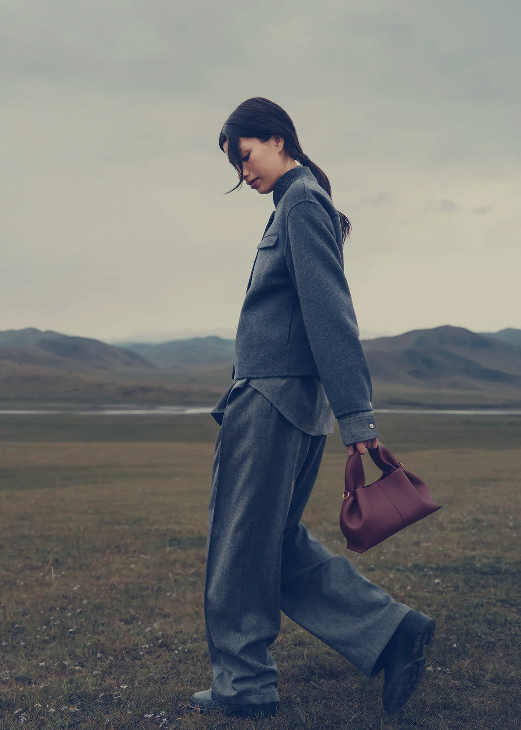 Numéro Neuf Mini Edition Textured Black Cherry