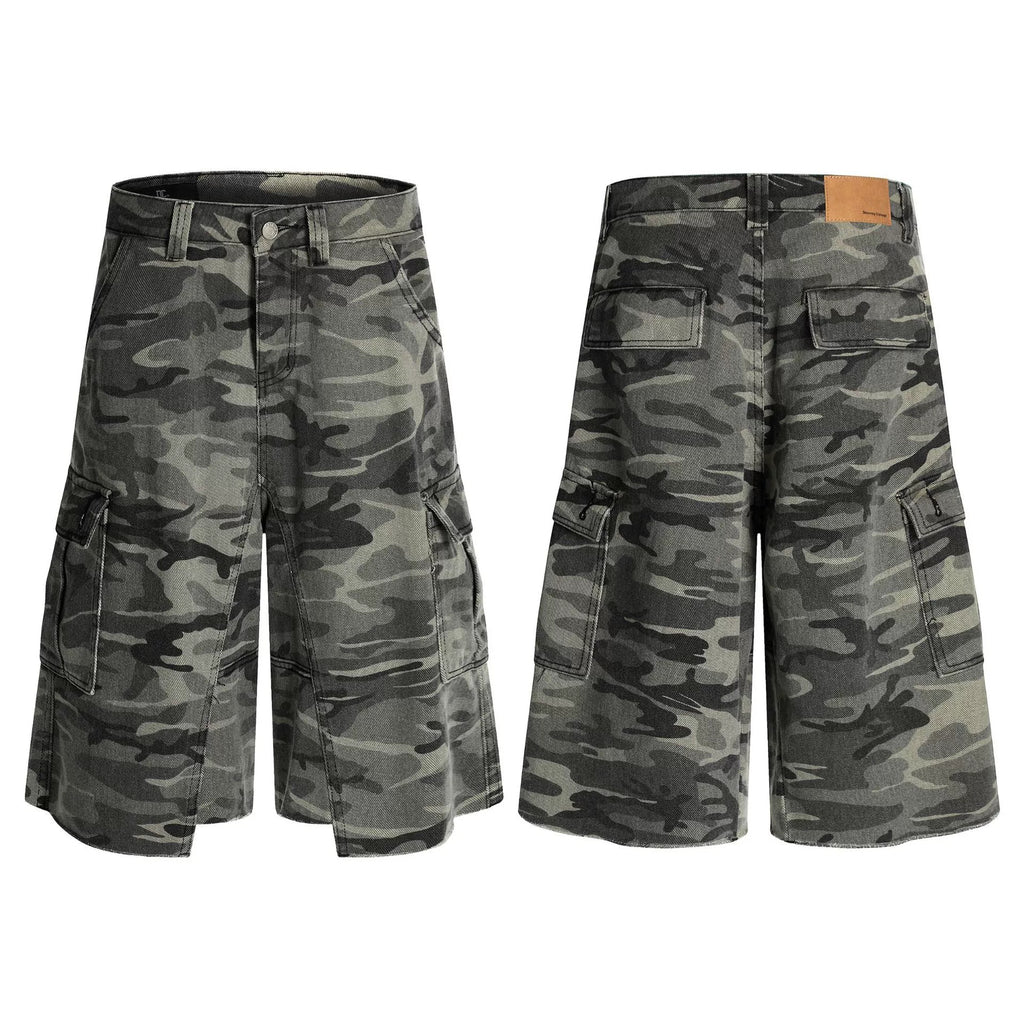 Fashion sports loose camouflage shorts